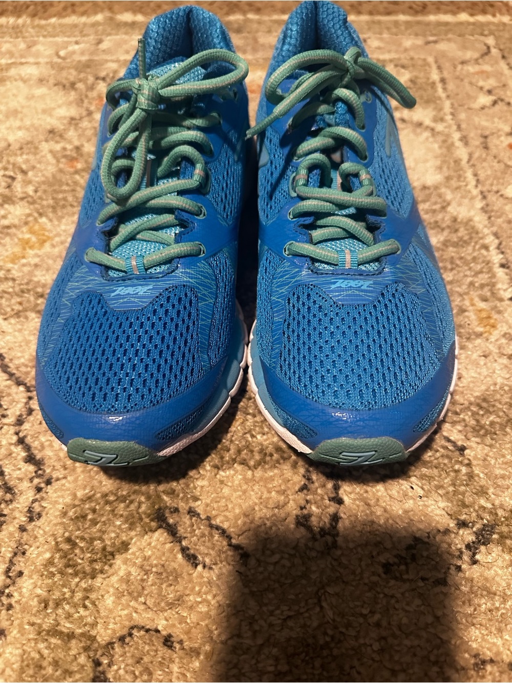 Lightweight Blue Women's Running Sneakers - Picture 2 of 4